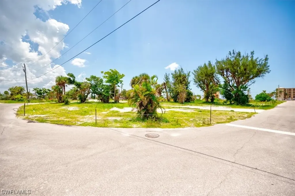 190 Matanzas Street Fort Myers Beach FL 33931