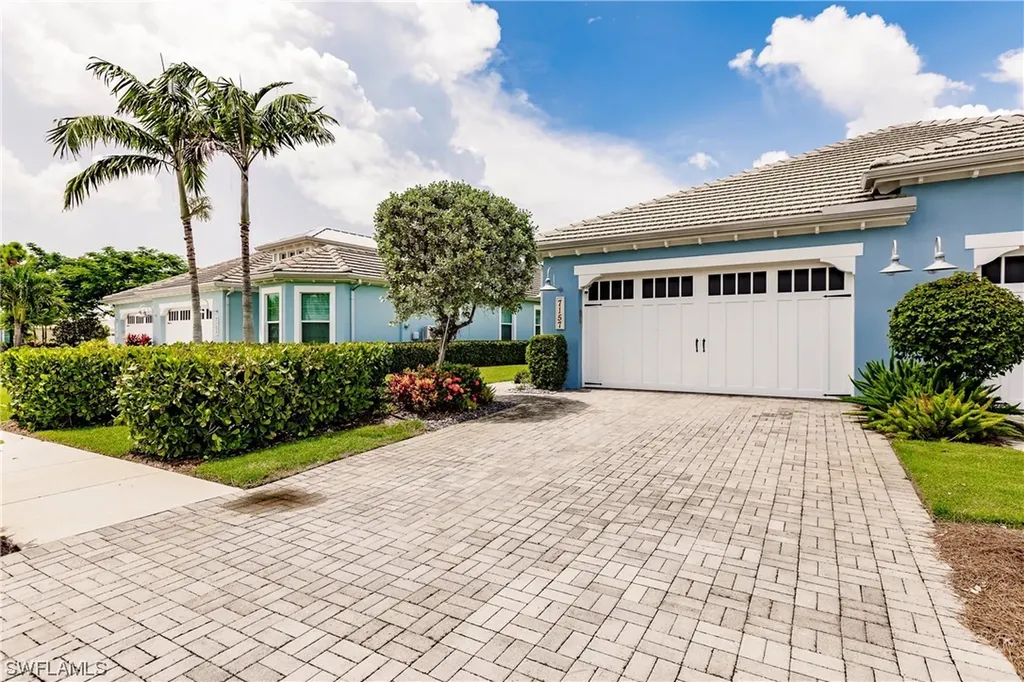 7157 Dominica Drive Naples FL 34113