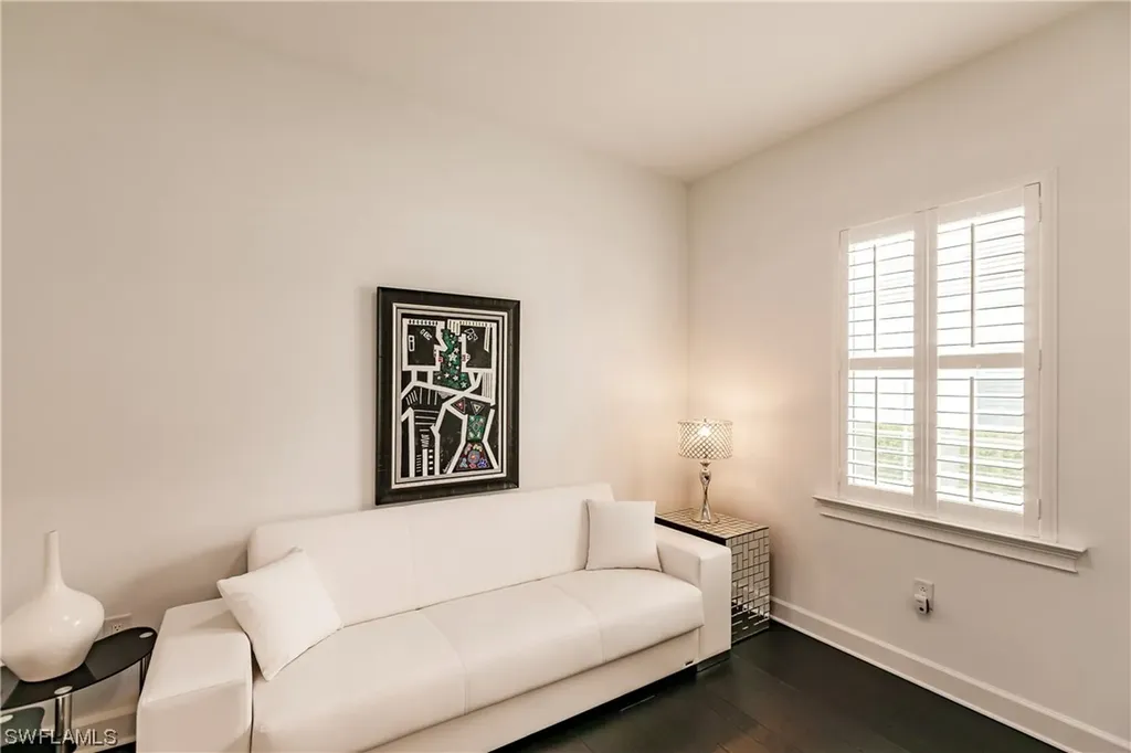7157 Dominica Drive Naples FL 34113