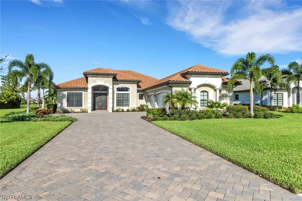 Naples FL, 2325 Grenadines Way