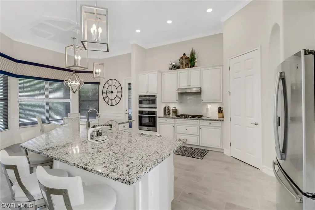 2325 Grenadines Way Naples FL 34120