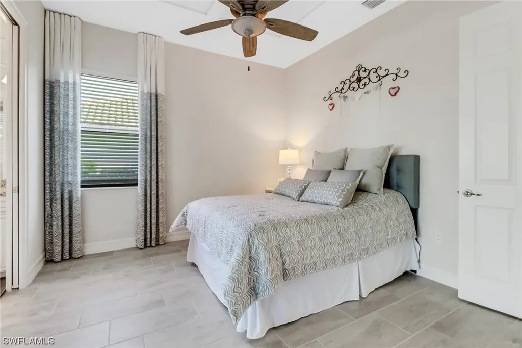 2325 Grenadines Way Naples FL 34120