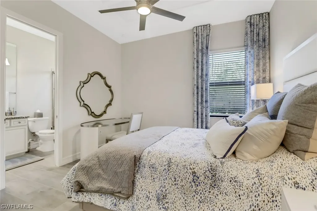 2325 Grenadines Way Naples FL 34120
