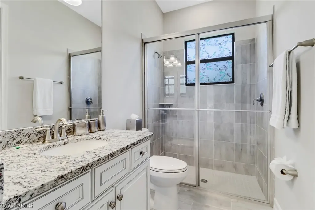 2325 Grenadines Way Naples FL 34120