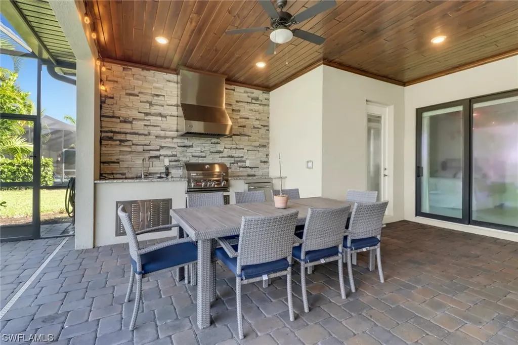 2325 Grenadines Way Naples FL 34120