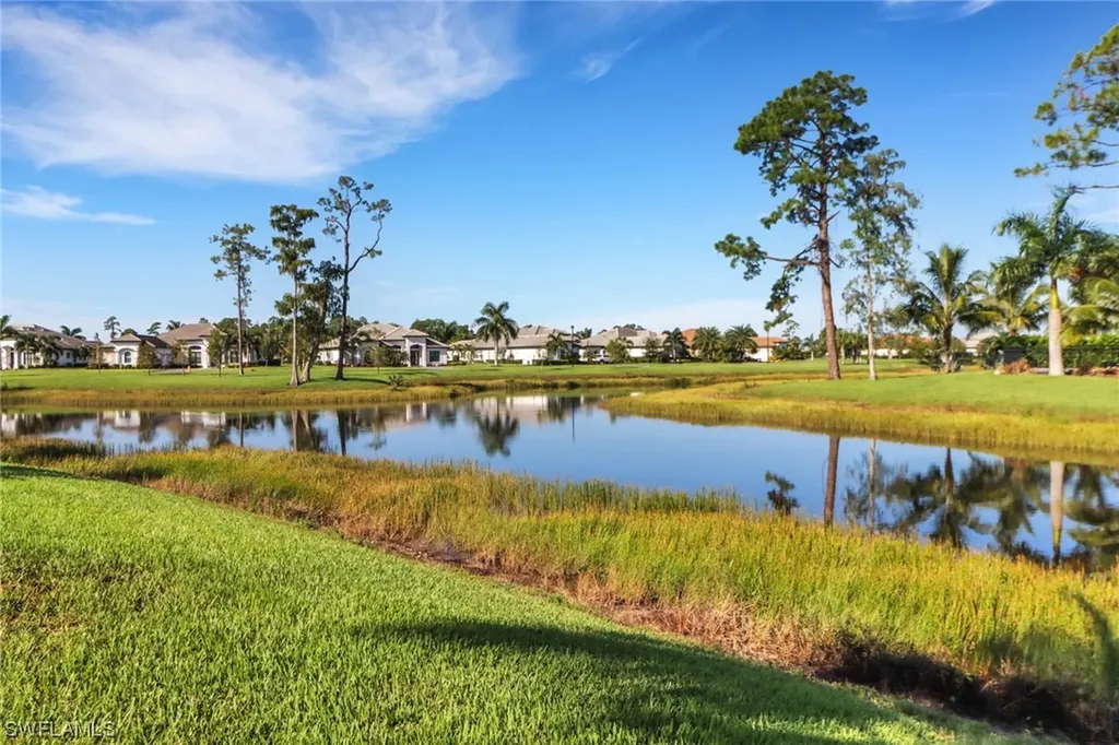 2325 Grenadines Way Naples FL 34120