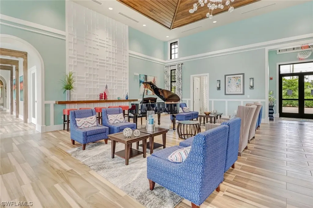 2325 Grenadines Way Naples FL 34120