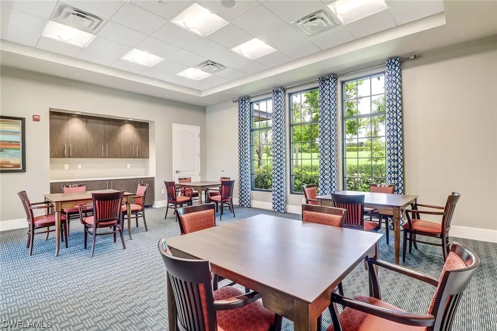 2325 Grenadines Way Naples FL 34120