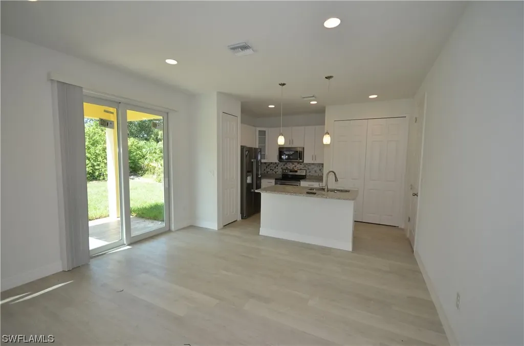 272 Pelton Circle Port Charlotte FL 33954