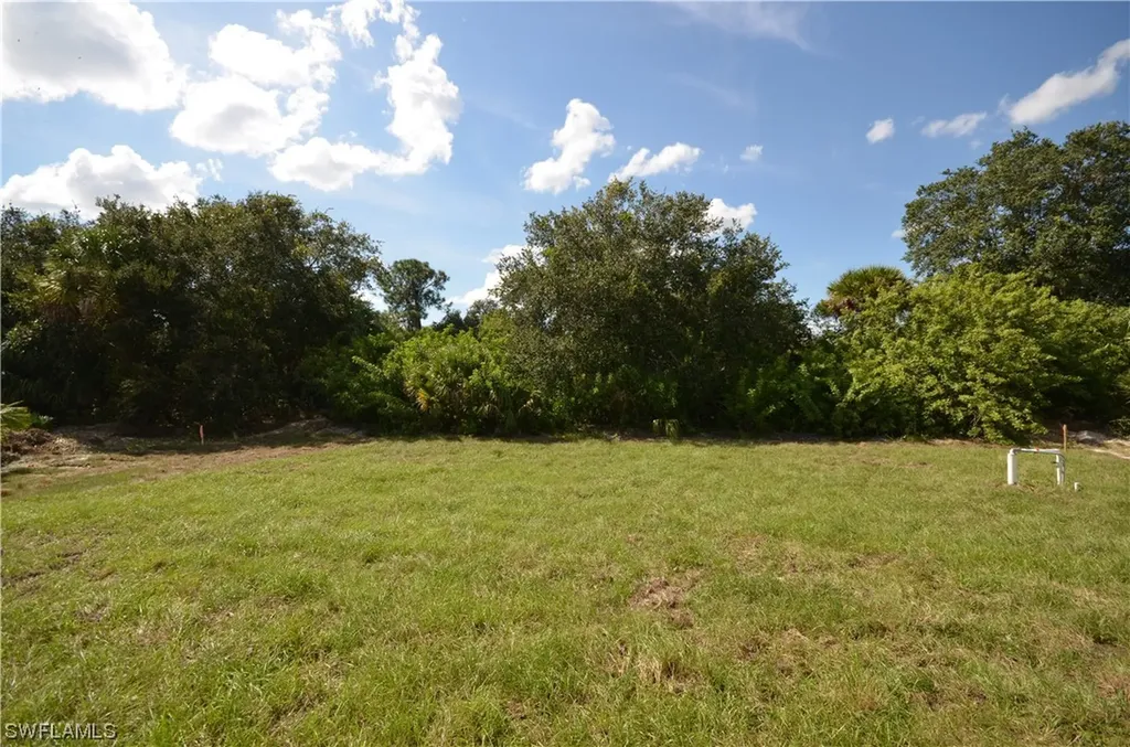 272 Pelton Circle Port Charlotte FL 33954