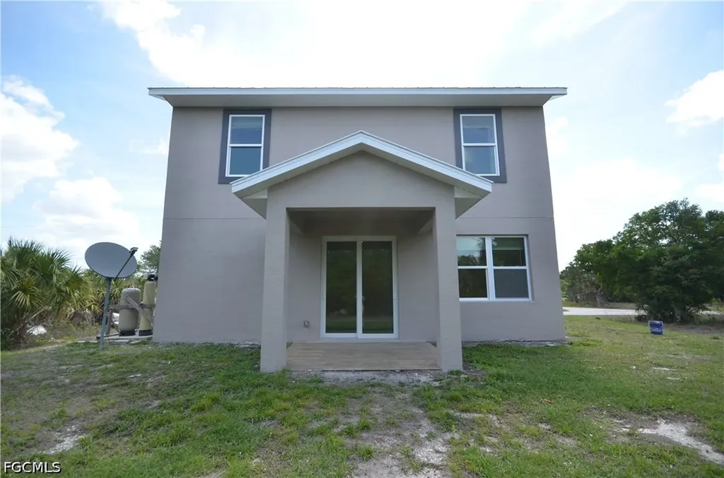 272 Pelton Circle Port Charlotte FL 33954