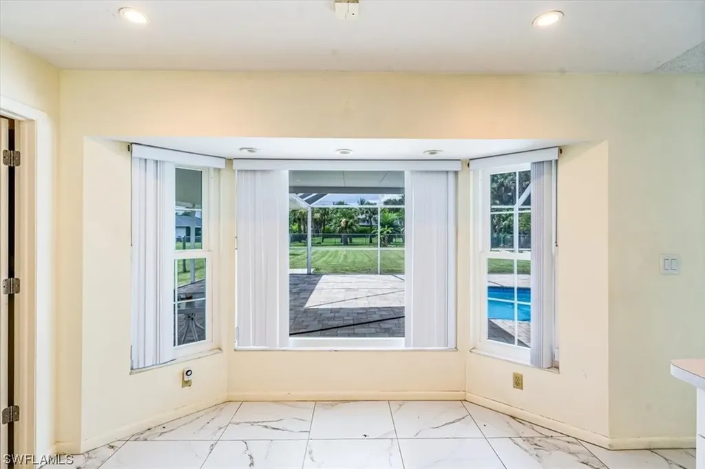 519 Mcarthur Avenue Lehigh Acres FL 33936