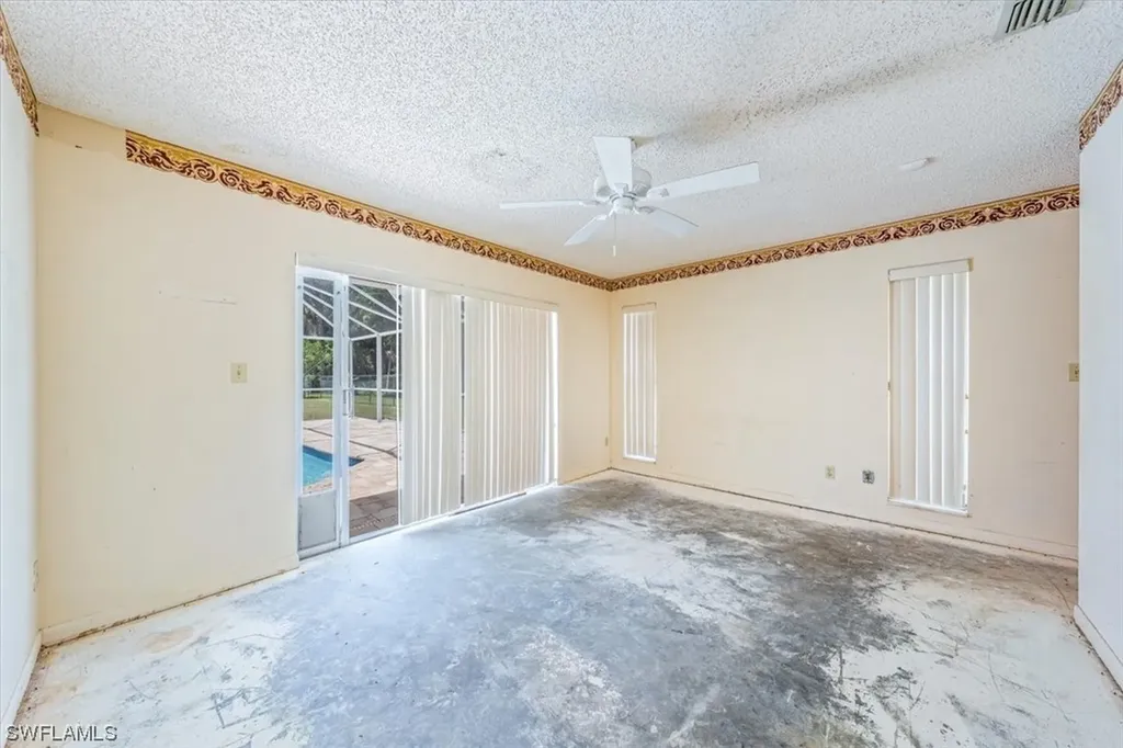 519 Mcarthur Avenue Lehigh Acres FL 33936
