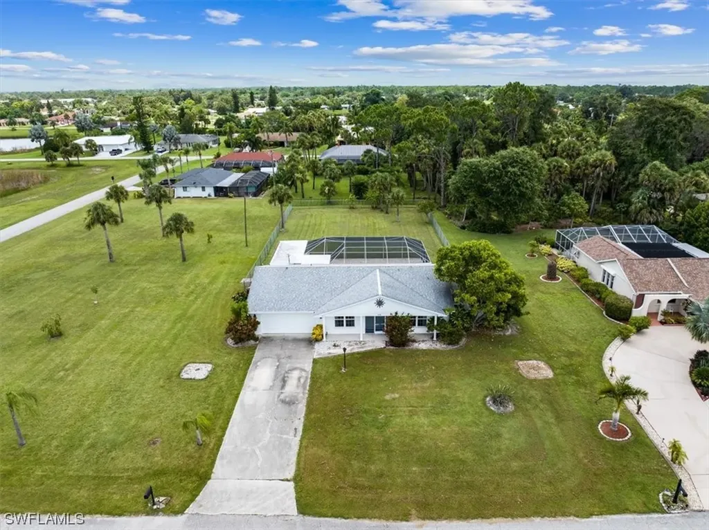 519 Mcarthur Avenue Lehigh Acres FL 33936