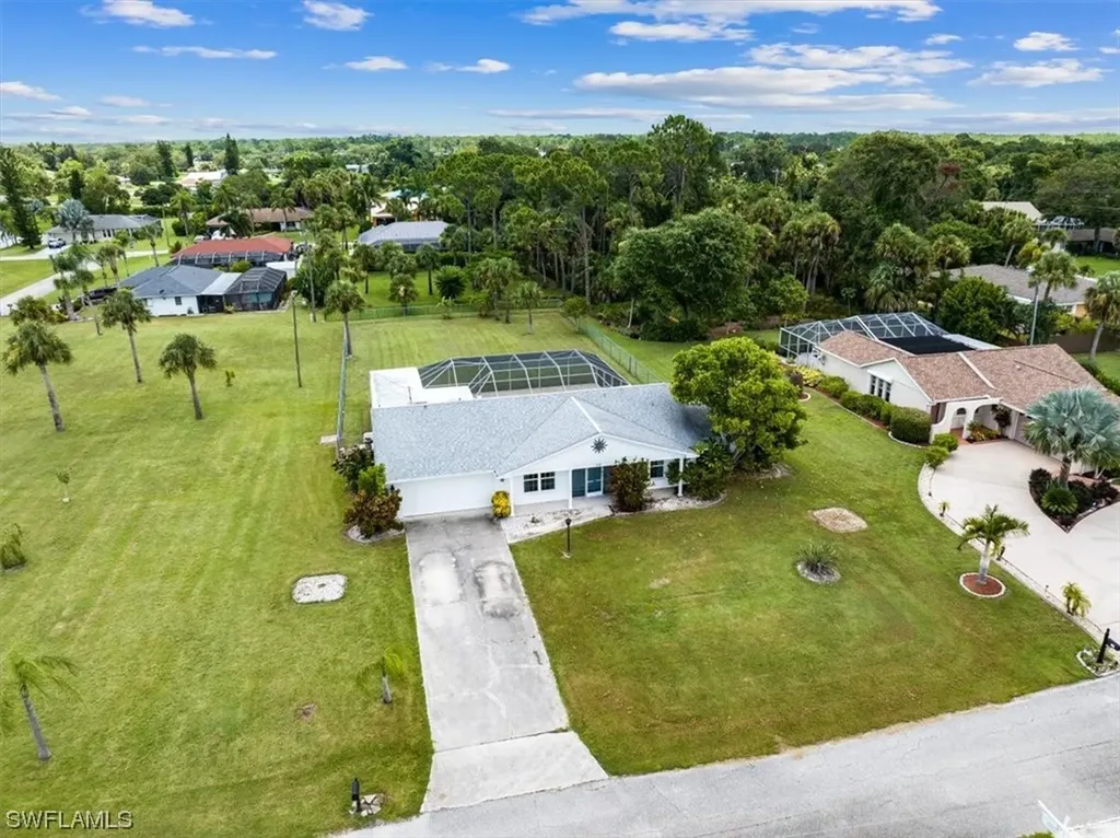 519 Mcarthur Avenue Lehigh Acres FL 33936