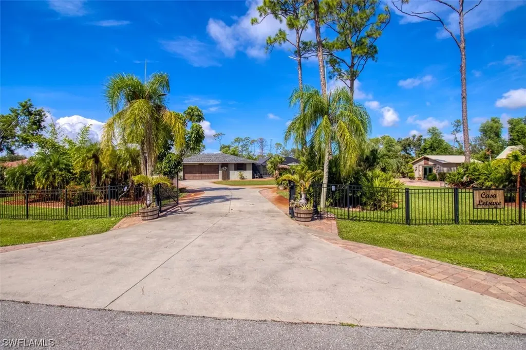 15780 Country Court Fort Myers FL 33912