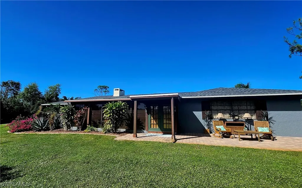 15780 Country Court Fort Myers FL 33912