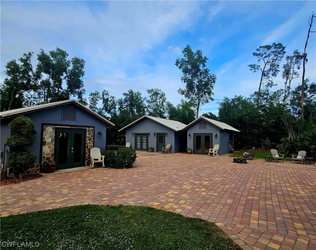 15780 Country Court Fort Myers FL 33912