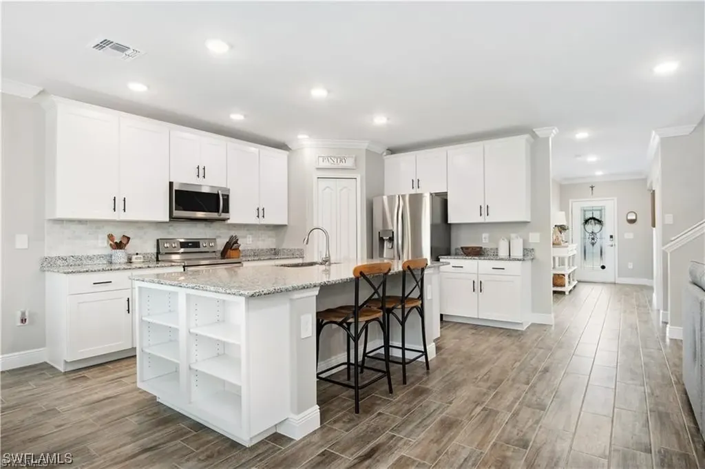 8783 Cascade Price Circle North Fort Myers FL 33917