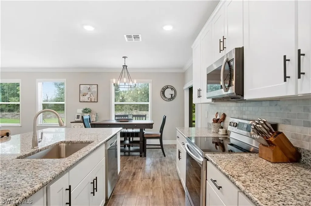 8783 Cascade Price Circle North Fort Myers FL 33917