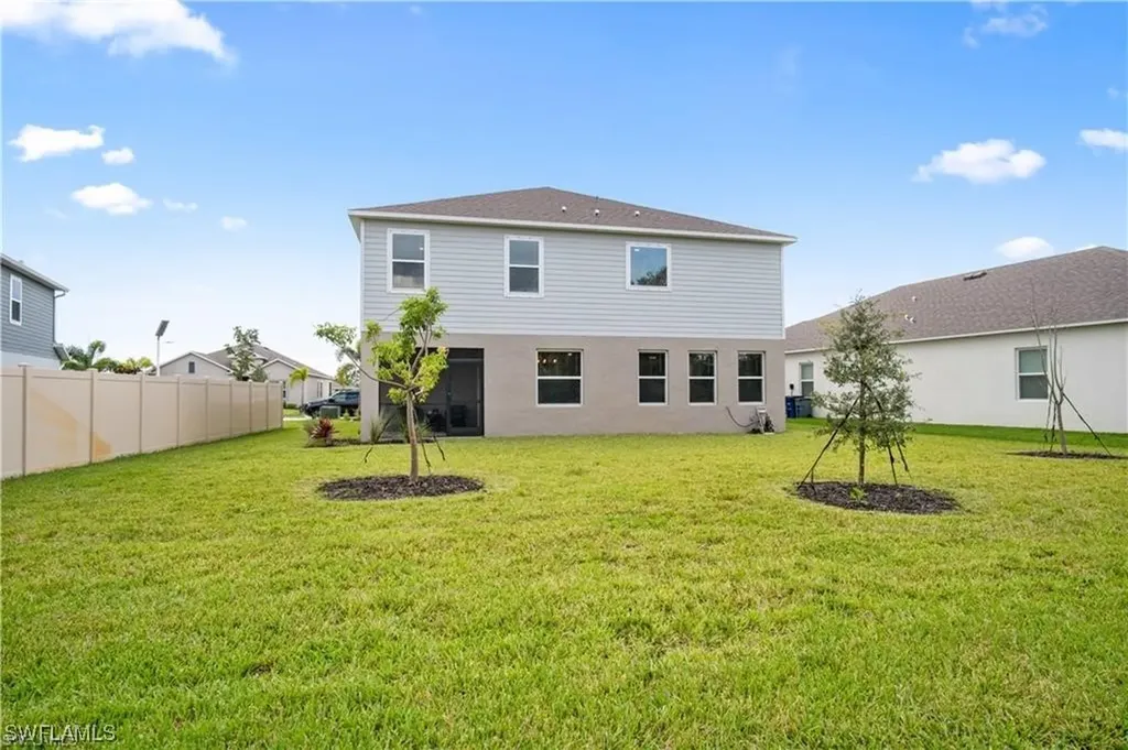 8783 Cascade Price Circle North Fort Myers FL 33917