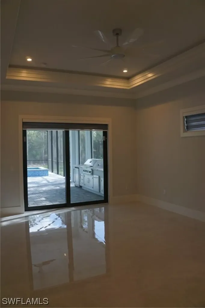 284 16th Avenue NE Naples FL 34120