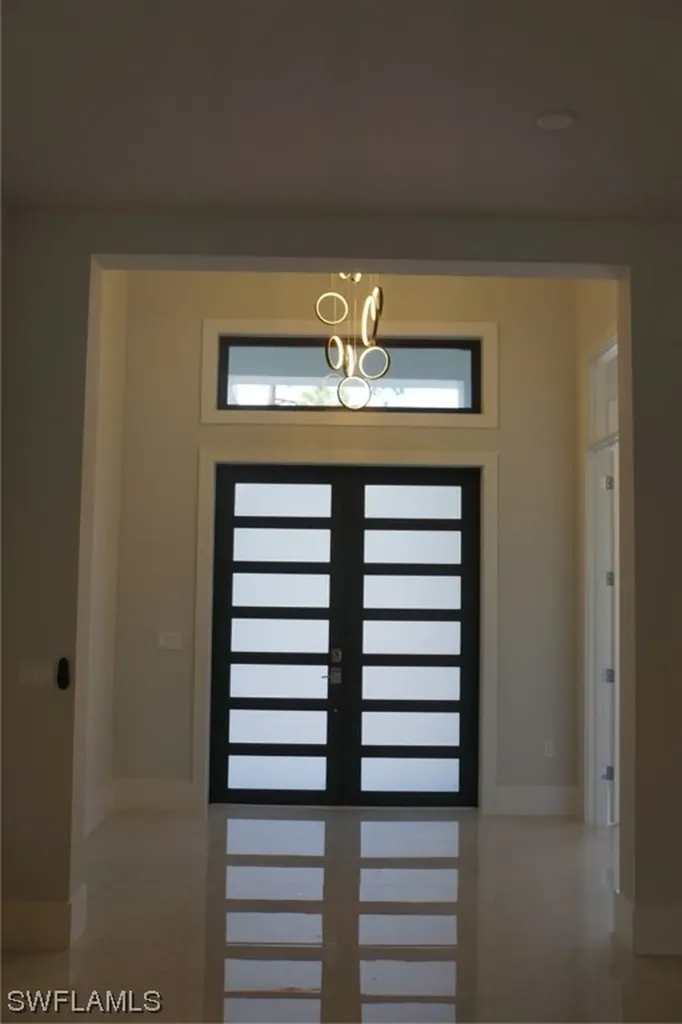 284 16th Avenue NE Naples FL 34120