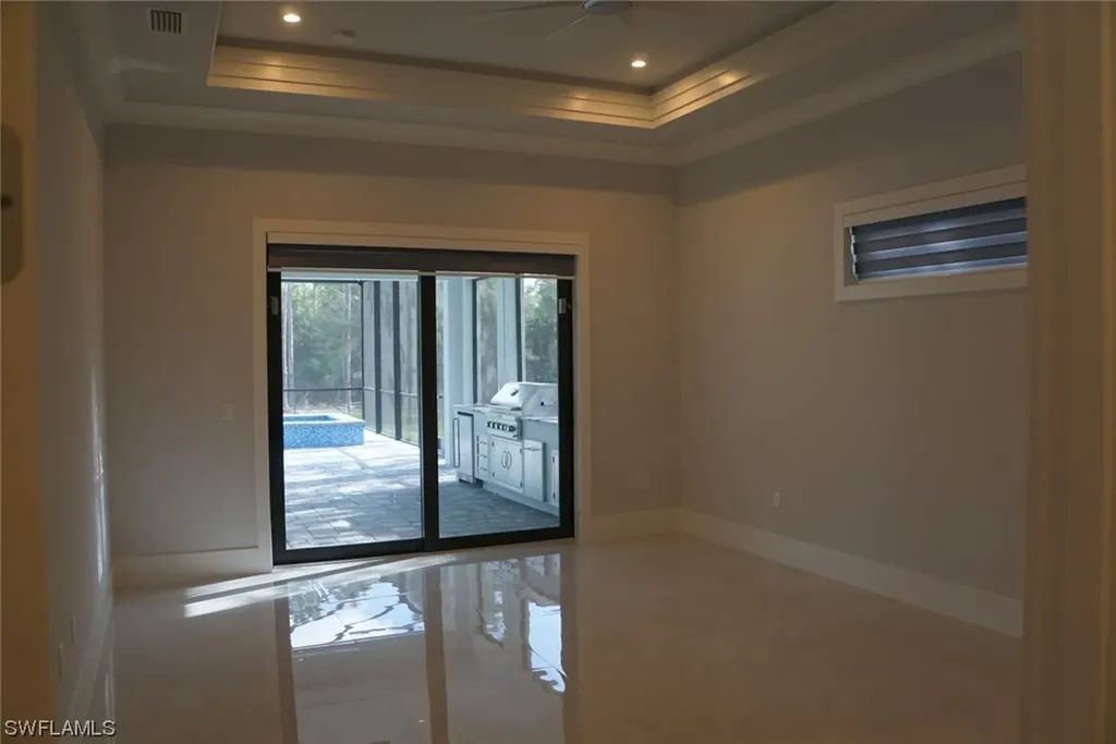 284 16th Avenue NE Naples FL 34120
