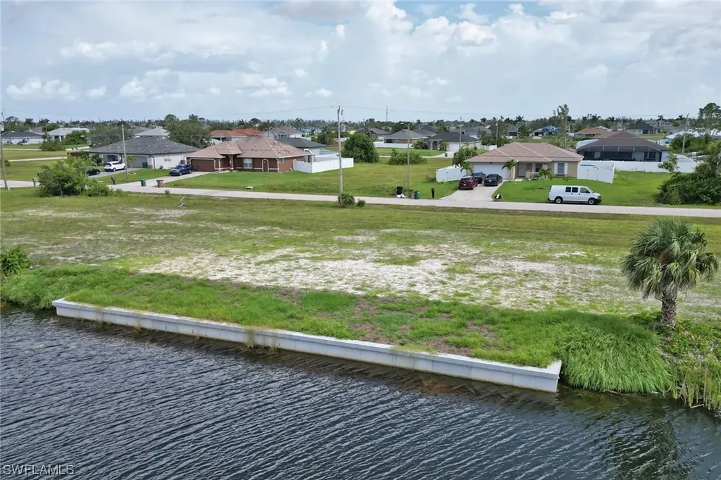 2847 NW 6th Street Cape Coral FL 33993