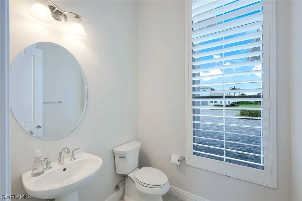 8959 Redonda Drive Naples FL 34114