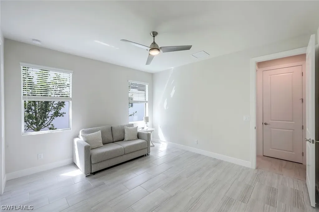 8959 Redonda Drive Naples FL 34114
