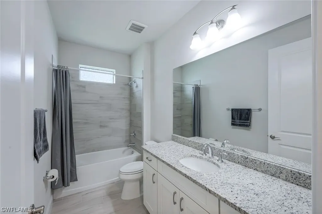 8959 Redonda Drive Naples FL 34114