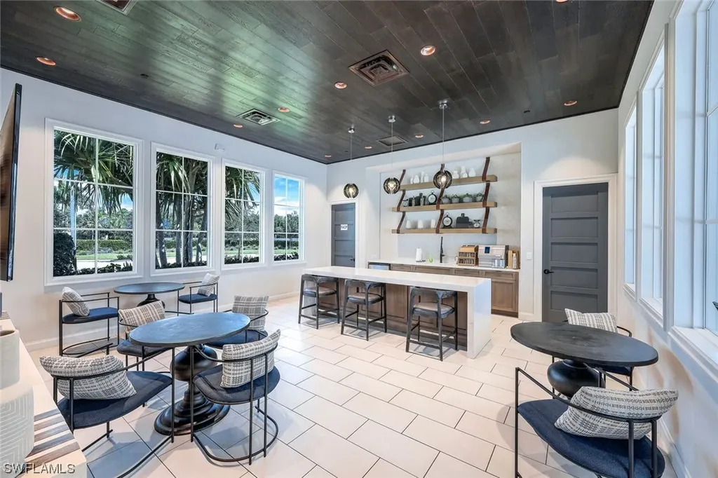 8959 Redonda Drive Naples FL 34114