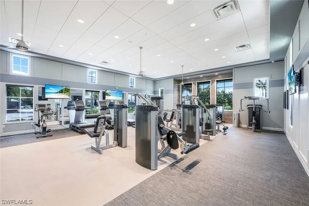 8959 Redonda Drive Naples FL 34114
