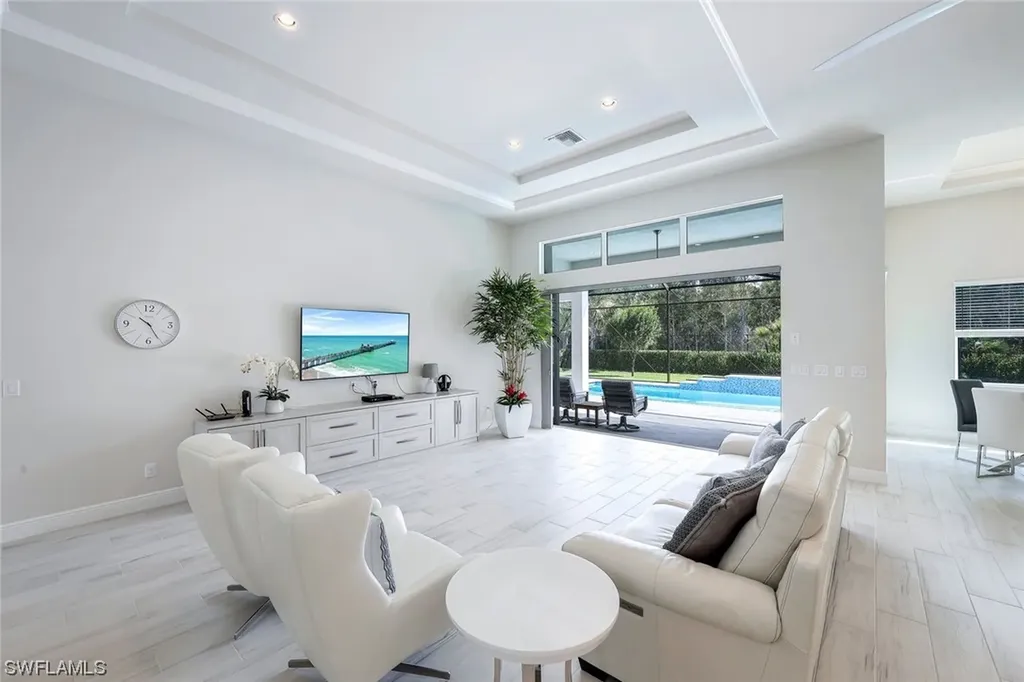 8959 Redonda Drive Naples FL 34114