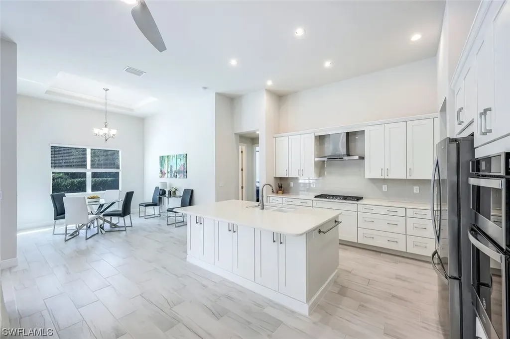 8959 Redonda Drive Naples FL 34114