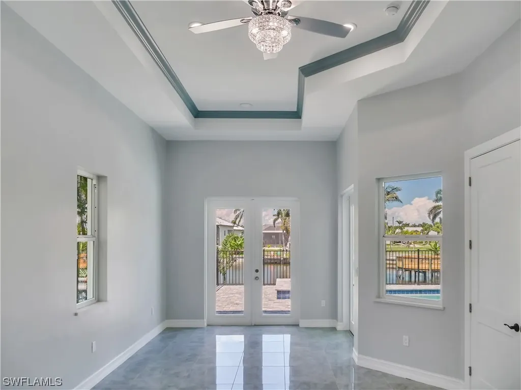 2563 SW 27th Avenue Cape Coral FL 33914