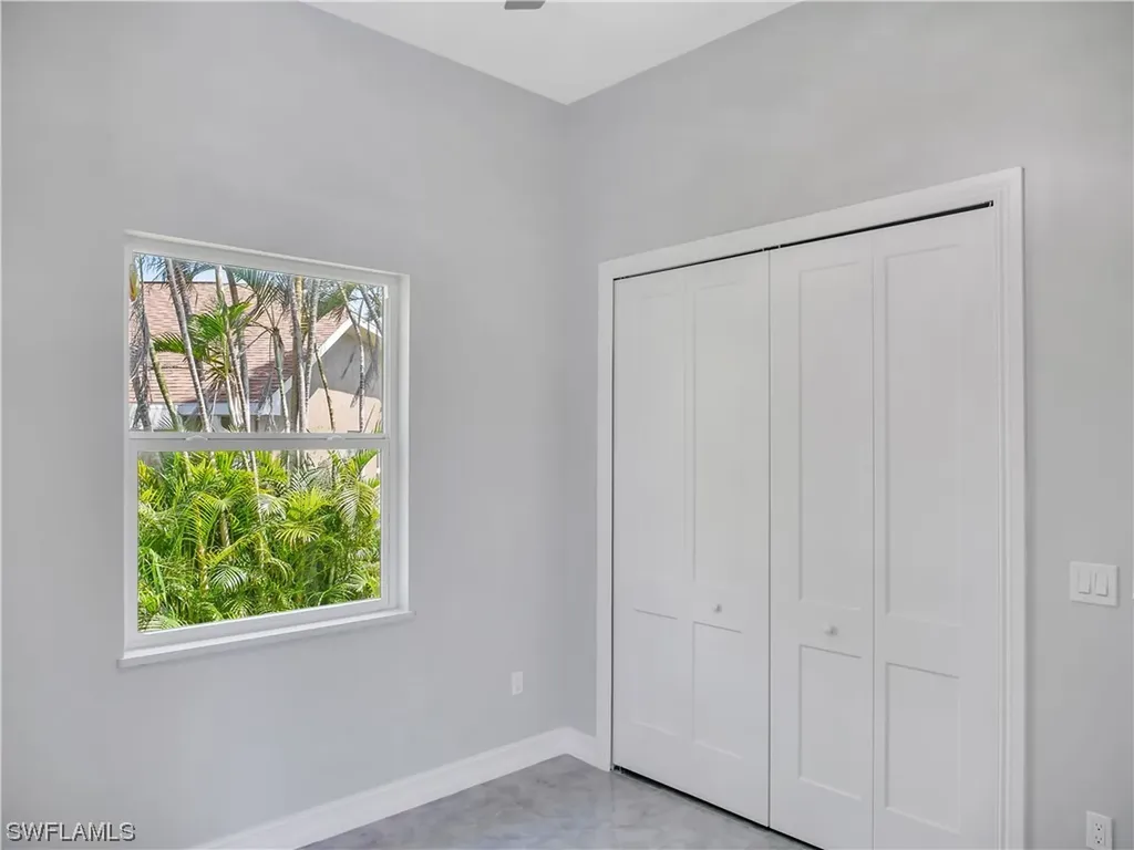 2563 SW 27th Avenue Cape Coral FL 33914