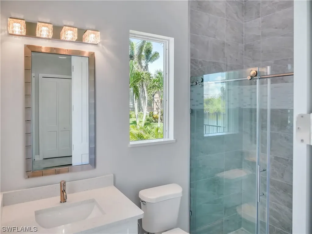 2563 SW 27th Avenue Cape Coral FL 33914