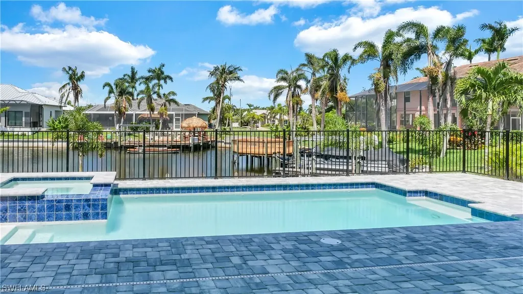 2563 SW 27th Avenue Cape Coral FL 33914