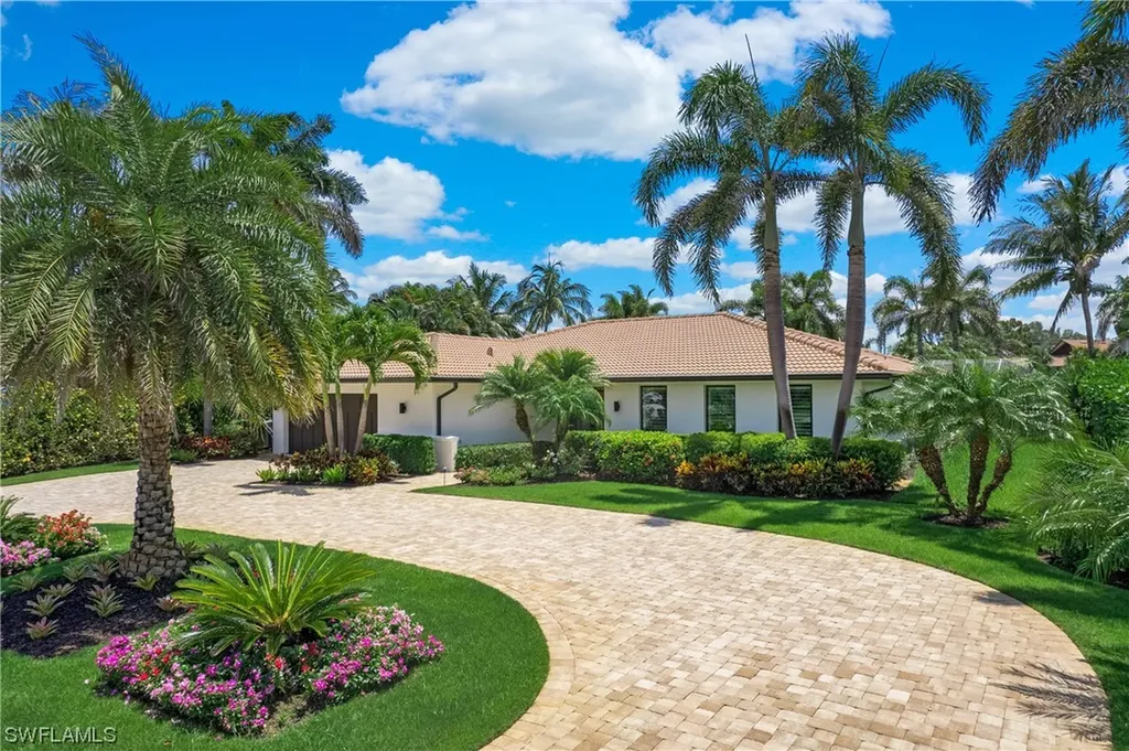 531 Turtle Hatch Lane Naples FL 34103