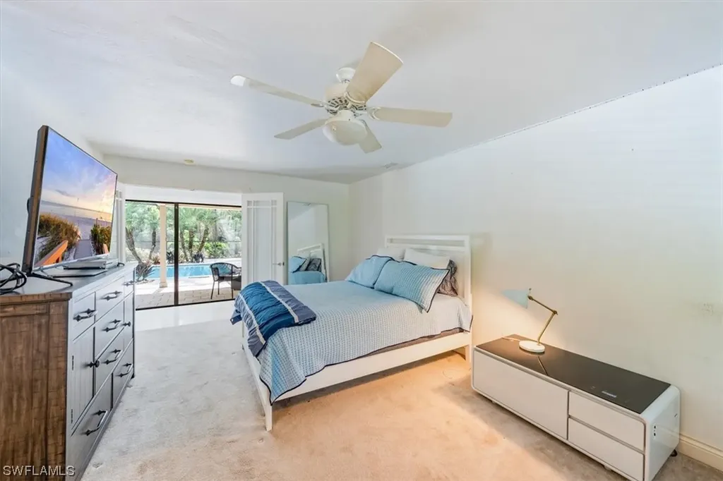 6070 Standing Oaks Lane Naples FL 34119