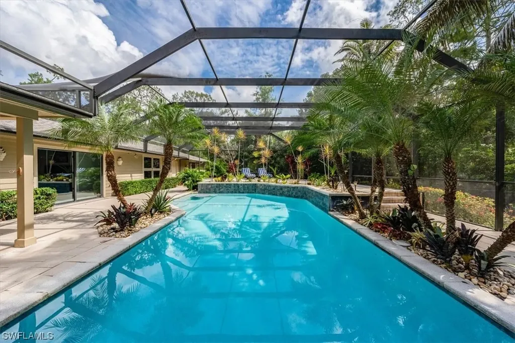 6070 Standing Oaks Lane Naples FL 34119