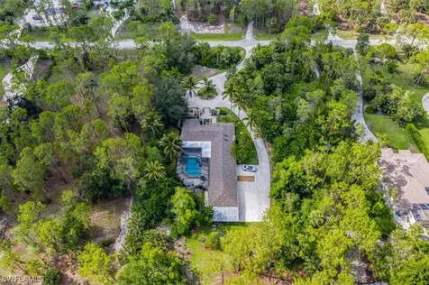 6070 Standing Oaks Lane Naples FL 34119