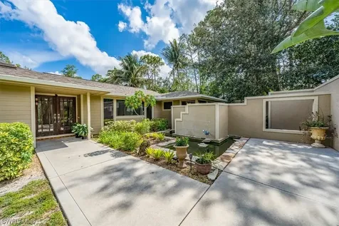 6070 Standing Oaks Lane Naples FL 34119