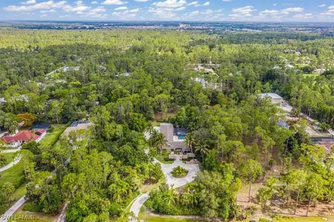 6070 Standing Oaks Lane Naples FL 34119