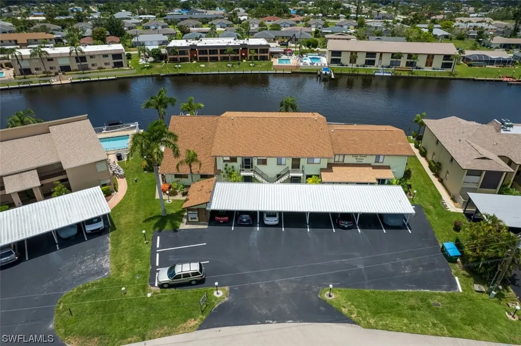 3702 SE 12th Avenue Cape Coral FL 33904
