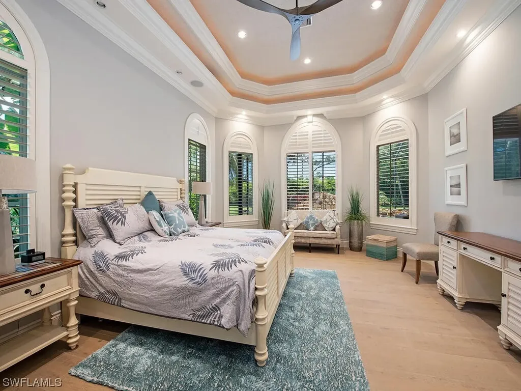 215 Caribbean Road Naples FL 34108