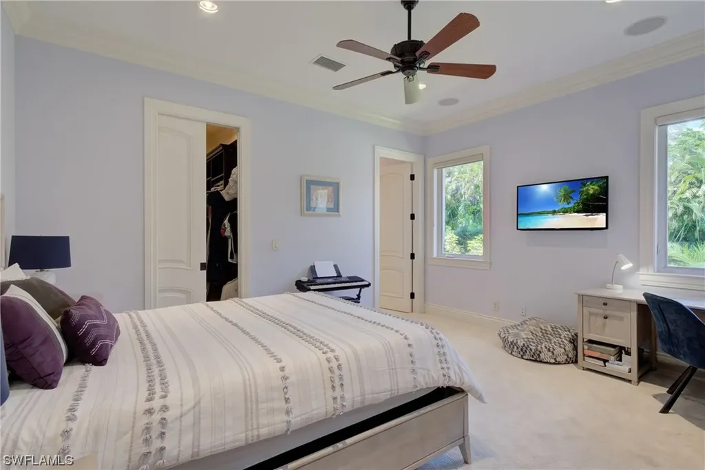 215 Caribbean Road Naples FL 34108