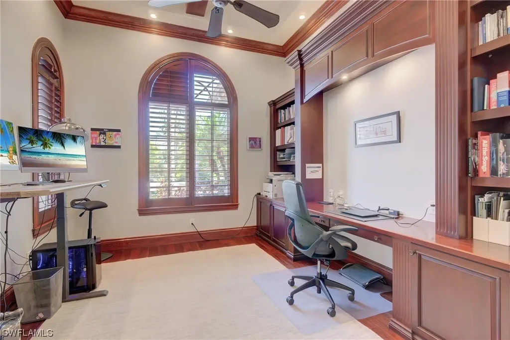 215 Caribbean Road Naples FL 34108